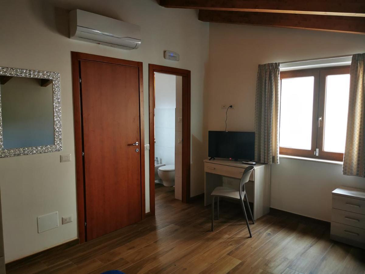 Agriturismo B&B Il Girasole Roccadaspide Εξωτερικό φωτογραφία